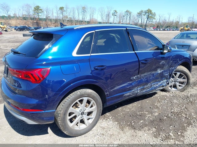 44687842 :رقم المزاد ، WA1AUCF31R1110763 vin ، 2024 Audi Q3 Premium 40 Tfsi Quattro Tiptronic مزاد بيع