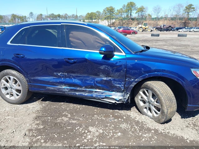 44687842 :رقم المزاد ، WA1AUCF31R1110763 vin ، 2024 Audi Q3 Premium 40 Tfsi Quattro Tiptronic مزاد بيع