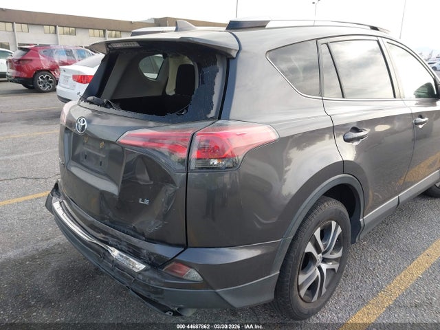 JTMZFREV5HJ709799 Toyota RAV4 LE