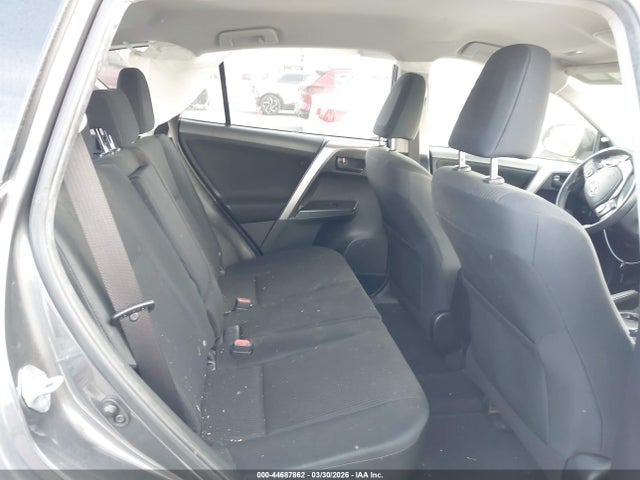 JTMZFREV5HJ709799 Toyota RAV4 LE