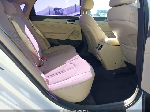 Hyundai SONATA SEL 2019 5NPE34AF4KH750613 Image 8