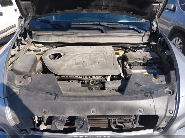 1C4PJLCS0FW643450 Jeep Cherokee Latitude