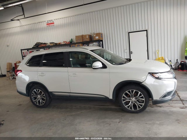Продаж на аукціоні авто 2018 Mitsubishi Outlander Sel, vin: JA4AZ3A3XJZ025452, номер лоту: 44687903