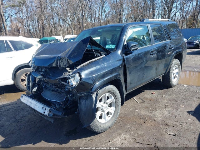 2020 Toyota 4runner Sr5 მანქანა იყიდება აუქციონზე, vin: JTEBU5JR7L5774174, აუქციონის ნომერი: 44687917