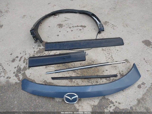 Продаж на аукціоні авто 2021 Mazda Cx-5 Carbon Edition, vin: JM3KFACM1M0317746, номер лоту: 44687919