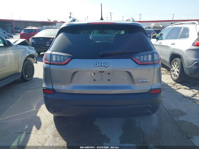 1C4PJLCBXKD340584 Jeep Cherokee Latitude Fwd