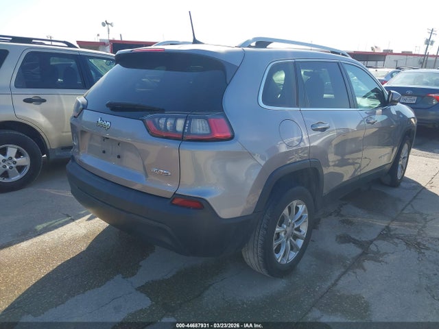 1C4PJLCBXKD340584 Jeep Cherokee Latitude Fwd