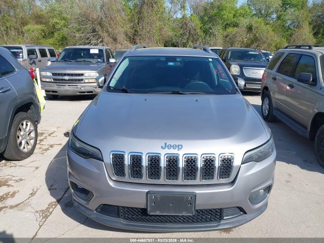 1C4PJLCBXKD340584 Jeep Cherokee Latitude Fwd