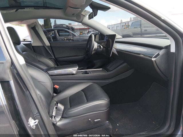 Продажа на аукционе авто 2021 Tesla Model Y Long Range Dual Motor All-wheel Drive, vin: 5YJYGDEE2MF282109, номер лота: 44687950