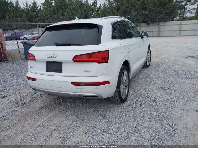 2018 AUDI Q5 WA1BNAFY8J2200010 Photo 3