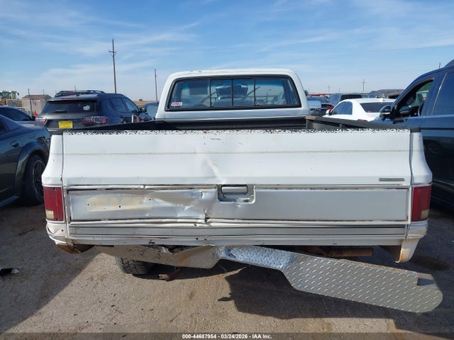 44687954 :رقم المزاد ، 1GTDR14K2HJ513345 vin ، 1987 Gmc R15 Conventional R1500 مزاد بيع