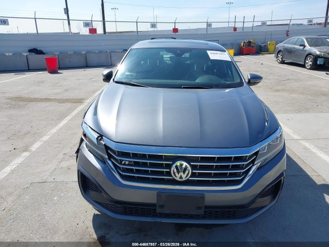 Продажа на аукционе авто 2021 Volkswagen Passat 2.0t R-line, vin: 1VWMA7A32MC015424, номер лота: 44687957