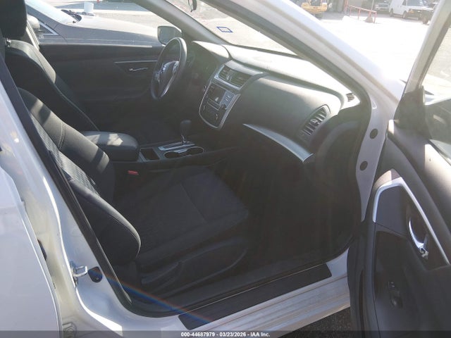 1N4AL3AP6HN363030 Nissan Altima 2.5 S
