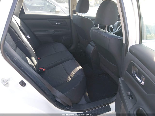 1N4AL3AP6HN363030 Nissan Altima 2.5 S