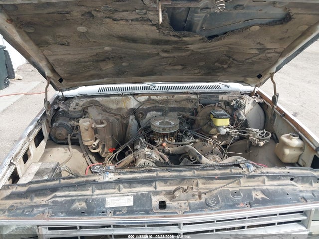 Продажа на аукционе авто 1981 Chevrolet C10, vin: 1GCEC14H2BS185372, номер лота: 44688010