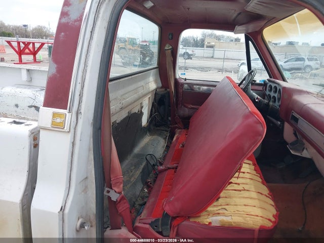 Продажа на аукционе авто 1981 Chevrolet C10, vin: 1GCEC14H2BS185372, номер лота: 44688010