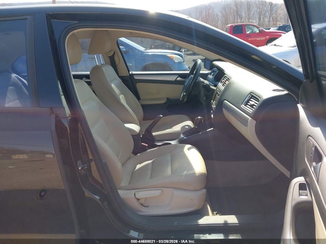 Продаж на аукціоні авто 2012 Volkswagen Jetta 2.0l Tdi, vin: 3VWLL7AJ4CM401926, номер лоту: 44688021