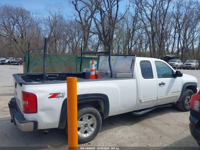 Продажа на аукционе авто 2009 Chevrolet Silverado 1500 Lt, vin: 1GCEK29059E148059, номер лота: 44688032