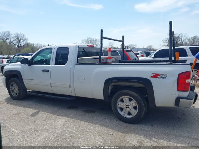 Продажа на аукционе авто 2009 Chevrolet Silverado 1500 Lt, vin: 1GCEK29059E148059, номер лота: 44688032