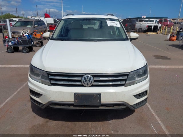 3VV3B7AX5MM046049 Volkswagen Tiguan 2.0t Se/2.0t Se R-line Black/2.0t Sel