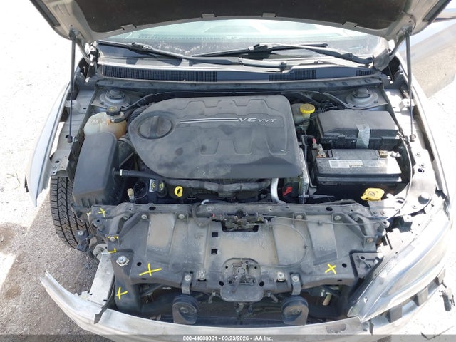 2015 CHRYSLER 200 1C3CCCEG7FN523690 Photo 9