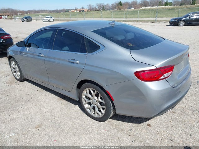 2015 CHRYSLER 200 1C3CCCEG7FN523690 Photo 2
