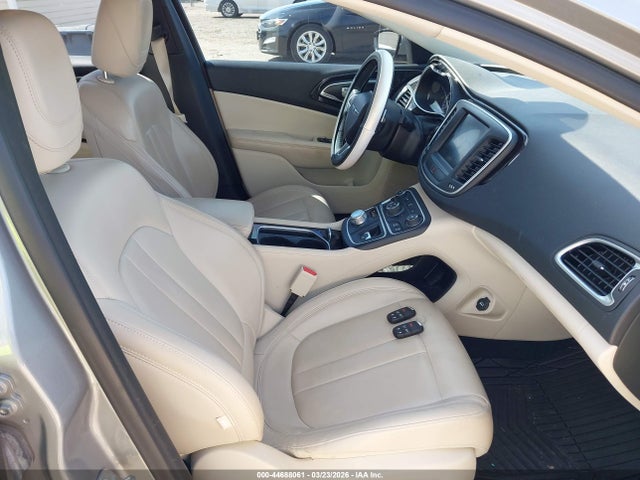 2015 CHRYSLER 200 1C3CCCEG7FN523690 Photo 4