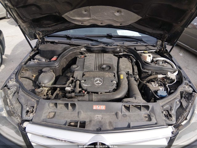 Aukcja sprzedaży 2012 Mercedes-benz C 250 Luxury/sport, vin: WDDGF4HB6CA621354, numer aukcji: 44688095