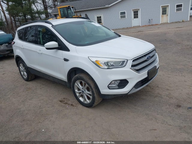 2017 FORD ESCAPE 1FMCU9GD9HUE13968