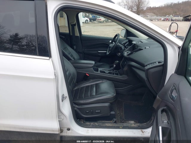 2017 FORD ESCAPE 1FMCU9GD9HUE13968 Photo 4