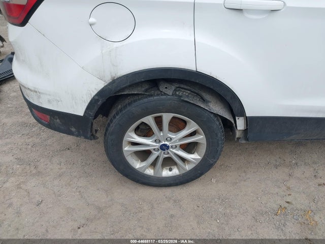 2017 FORD ESCAPE 1FMCU9GD9HUE13968 Photo 5