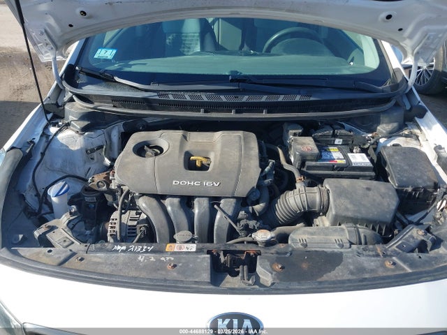 KIA FORTE LX 2017 3KPFL4A72HE014697 Image 10