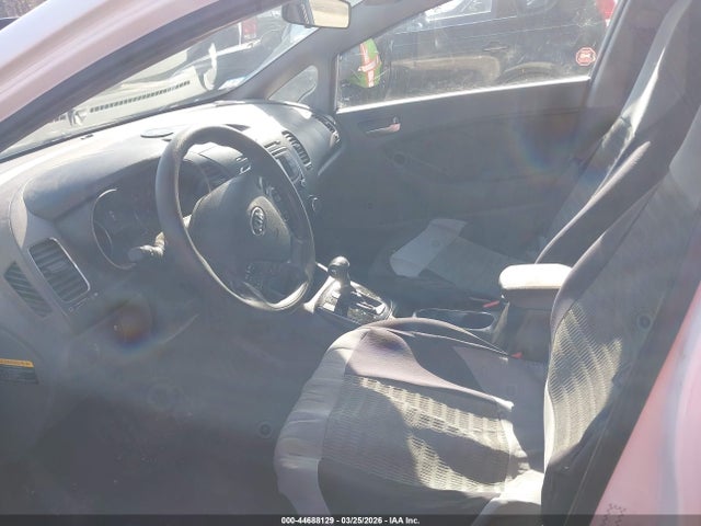 KIA FORTE LX 2017 3KPFL4A72HE014697 Image 5