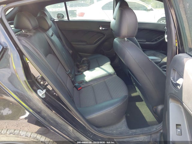 KNAFZ5A34G5636856 KIA FORTE SX