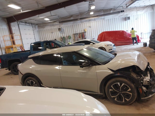 KNDC3DLC4P5158551 KIA Ev6 Wind
