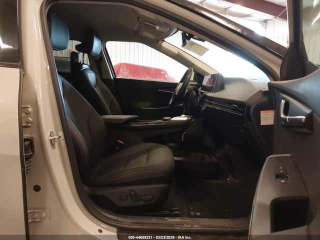 KNDC3DLC4P5158551 KIA Ev6 Wind
