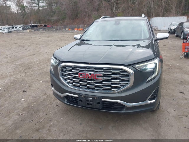 44688247 :رقم المزاد ، 3GKALXEX7JL255697 vin ، 2018 Gmc Terrain Denali مزاد بيع