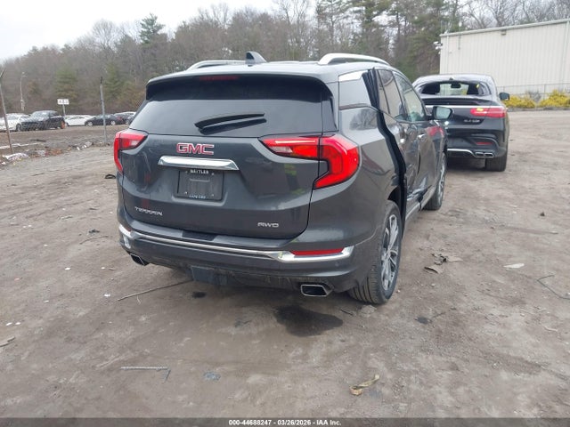 44688247 :رقم المزاد ، 3GKALXEX7JL255697 vin ، 2018 Gmc Terrain Denali مزاد بيع