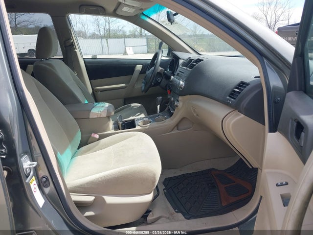 2010 TOYOTA HIGHLANDER 5TDZA3EH1AS001466 Photo 4