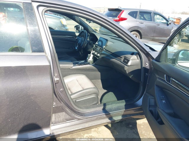 Продаж на аукціоні авто 2019 Honda Accord Sport, vin: 1HGCV1F30KA169097, номер лоту: 44688270