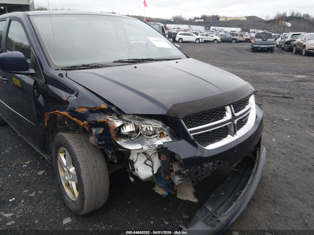 Продажа на аукционе авто 2013 Dodge Grand Caravan Sxt, vin: 2C4RDGCG8DR502828, номер лота: 44688292