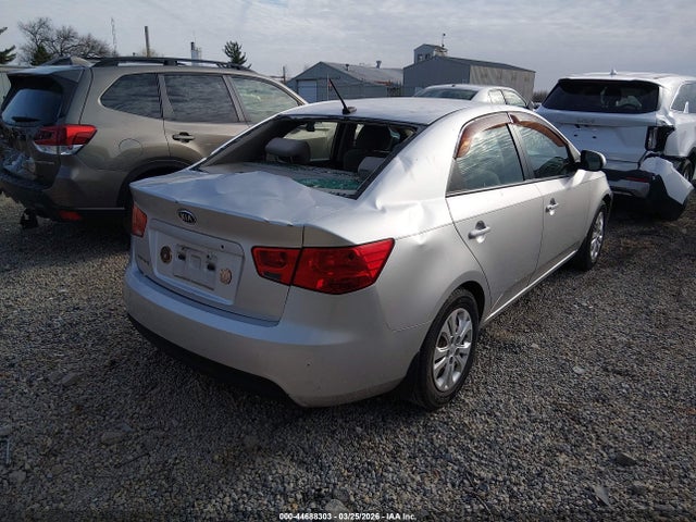 2013 KIA FORTE KNAFT4A22D5645523 Photo 3