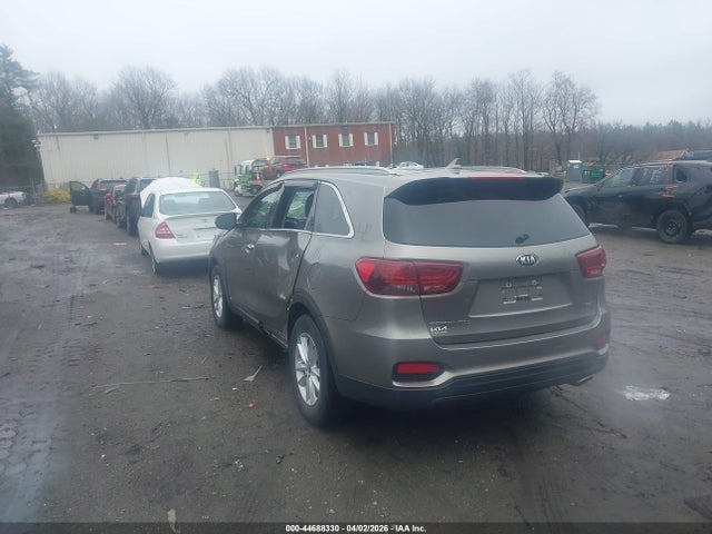 2019 Kia Sorento 2.4l Lx მანქანა იყიდება აუქციონზე, vin: 5XYPGDA39KG552510, აუქციონის ნომერი: 44688330