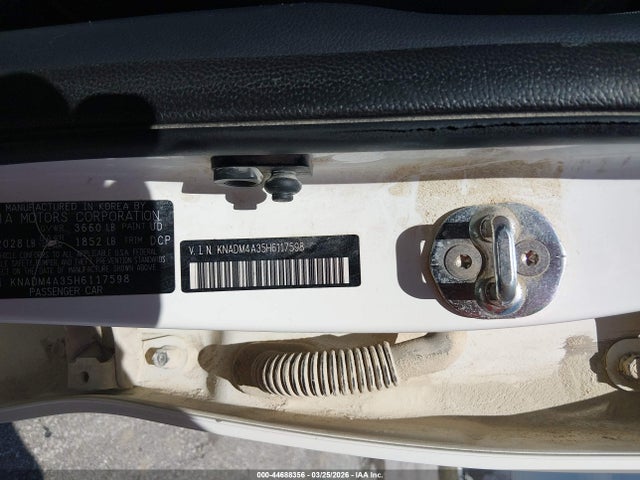 KIA RIO LX 2017 KNADM4A35H6117598 Image 9