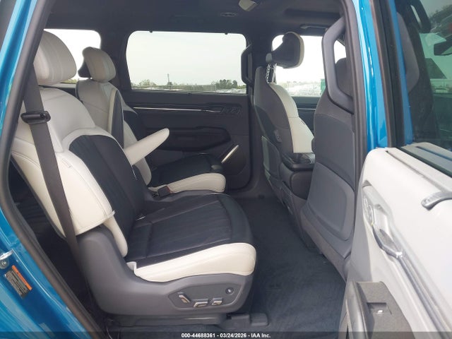 KNDAEFS50R6041823 KIA Ev9 Gt-line