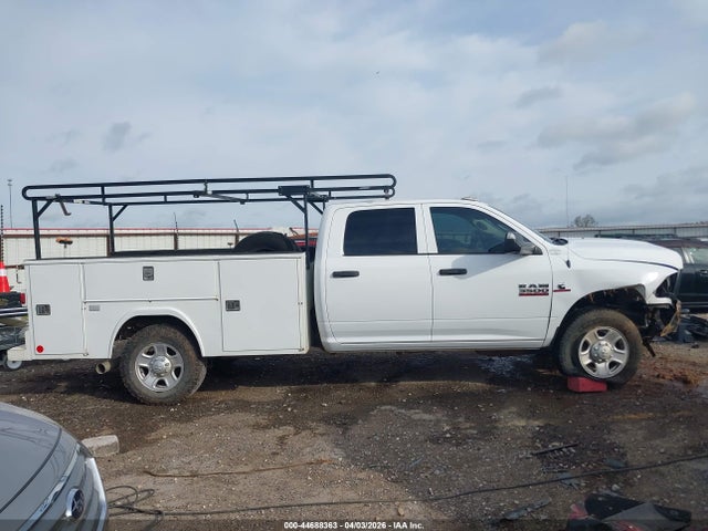 Aukcja sprzedaży 2017 Ram 3500 Chassis Tradesman/slt/laramie, vin: 3C7WRDBL7HG667091, numer aukcji: 44688363