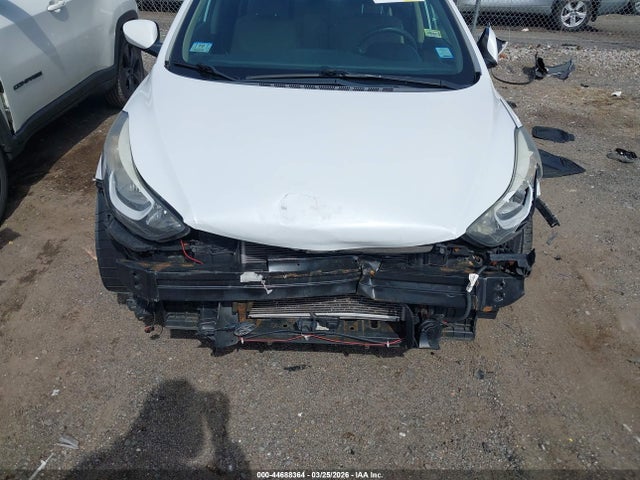 Hyundai ELANTRA SE 2016 5NPDH4AEXGH721869 Image 13