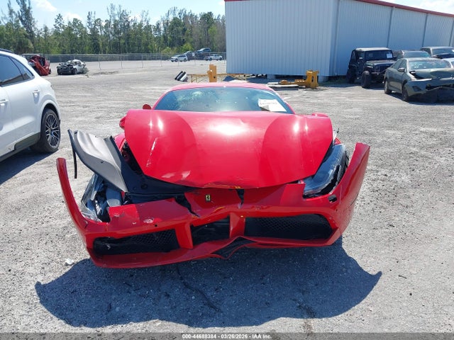 44688384 :رقم المزاد ، ZFF79ALA3J0231301 vin ، 2018 Ferrari 488 Gtb مزاد بيع