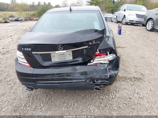 Продажа на аукционе авто 2013 Mercedes-benz C 300 Sport 4matic, vin: WDDGF8AB1DG141268, номер лота: 44688388