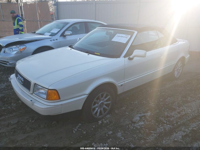 1996 Audi Cabriolet მანქანა იყიდება აუქციონზე, vin: WAUAA88G7TA006651, აუქციონის ნომერი: 44688418